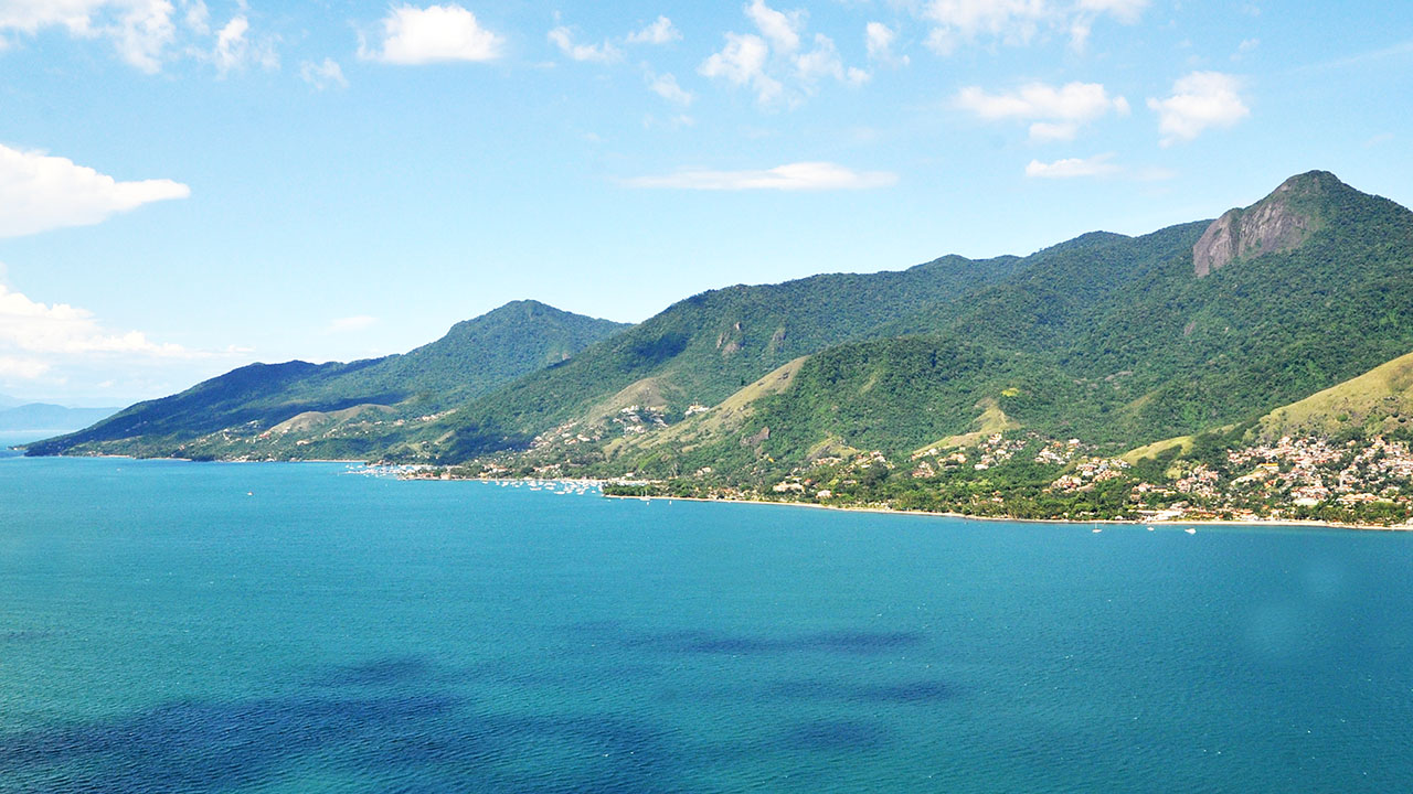 Foto aerea de Ilhabela